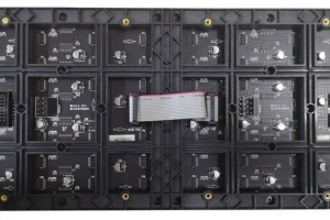 P2.5小間距室內(nèi)全彩LED顯示屏模組160-320