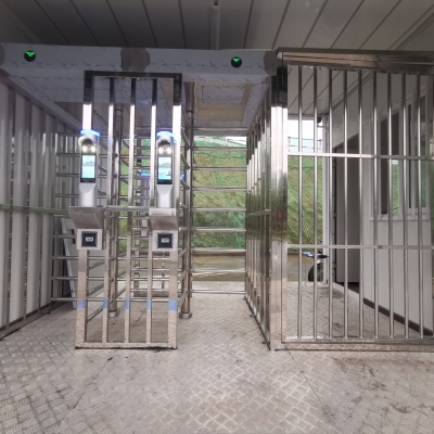 智慧工地通道閘機及視頻監(jiān)控